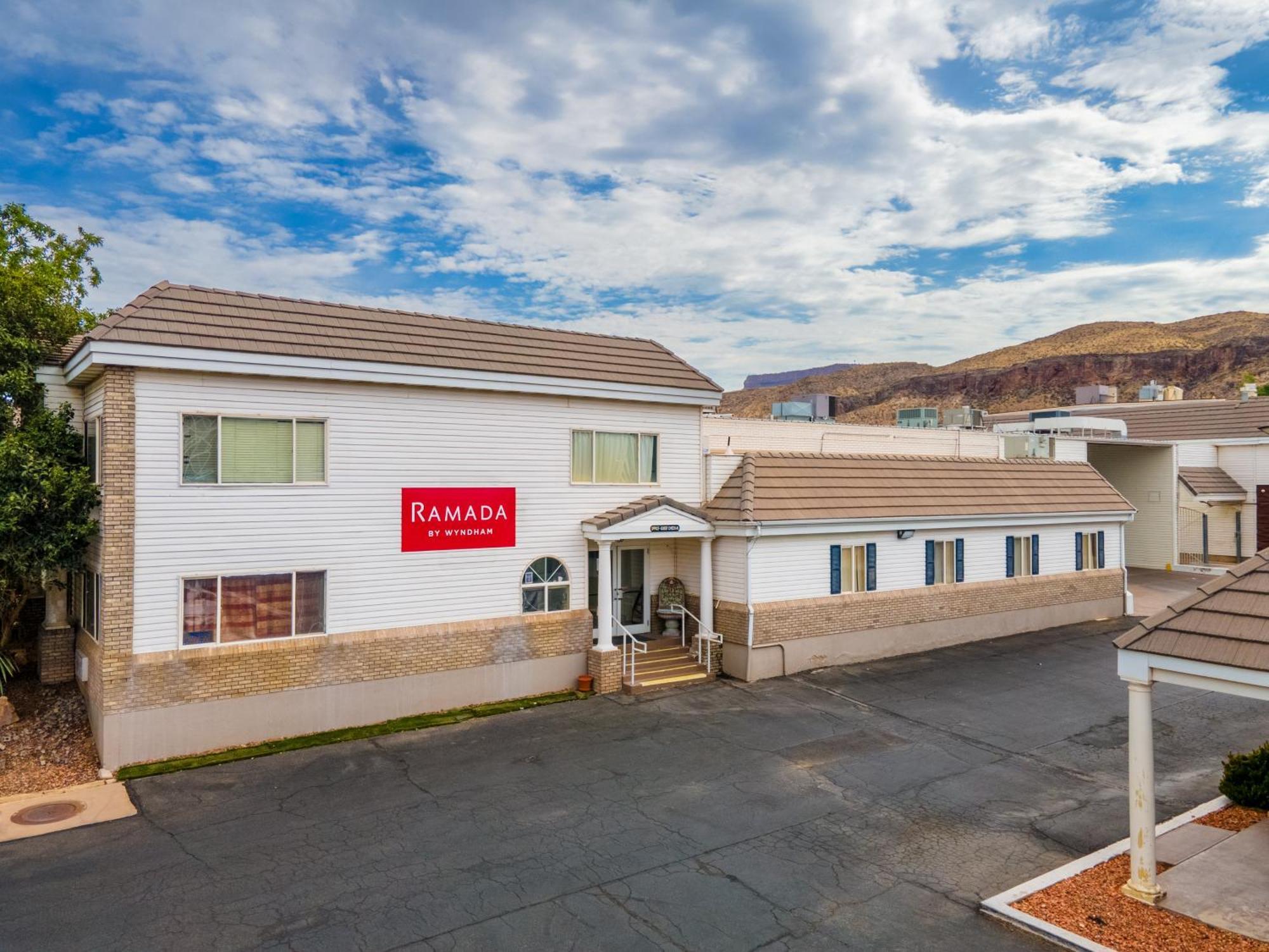 Ramada By Wyndham La Verkin Zion National Park Luaran gambar