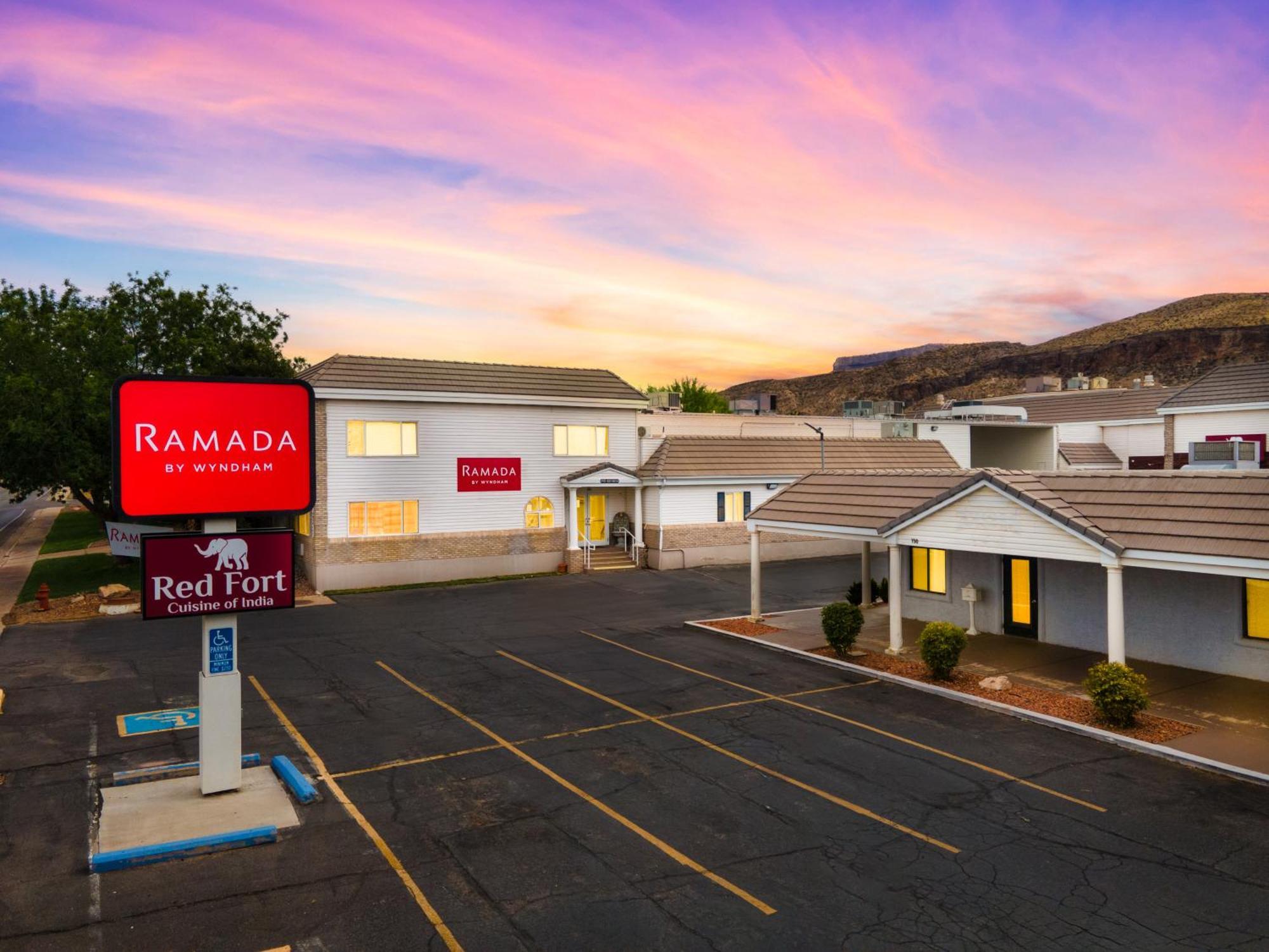 Ramada By Wyndham La Verkin Zion National Park Luaran gambar